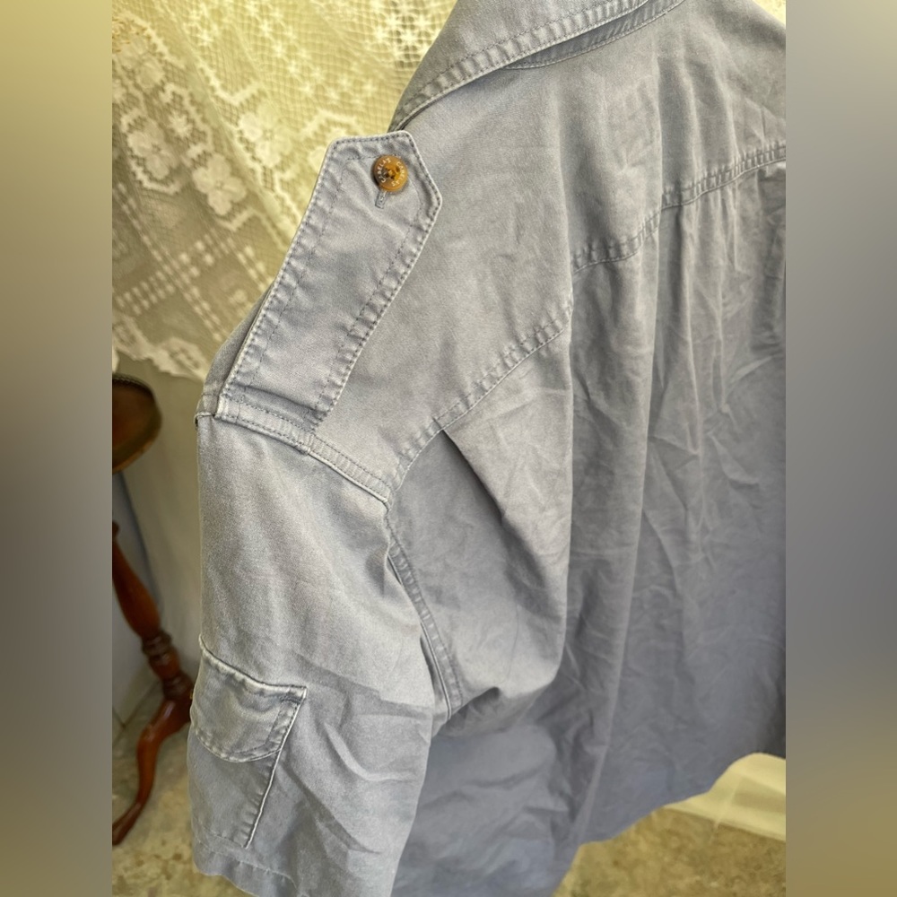 Men’s Cabelas Shirt - Picture 6 of 6